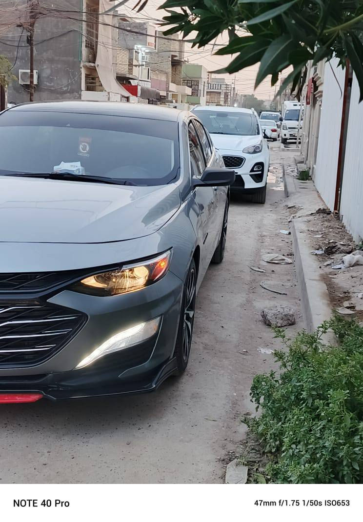 ماليبو موديل 2023 RS  بيع او مراوس 
السلام عليكم بيع او مراوس بلا رقم تترقم كل المحافظات المنفيست باسمي  صور الحادث مرفقة مع المنشور ابيع صبغ عام اكفلك كير ومكينه وشواصي ولغود كلهم بلاديات
مواصفات السيارة
1 بصمة
2تشغيل عن بعد
3 شاشة جبيرة 
4 ابل كار بلي
5رادارت
6 اوتو ستوب
7 هاند بريك بصمة
8 كرسي كهرباء
9 تنبيه اصطدام امامي
10فول تحكمات ستيرن
11 واي فاي wifi 
12 سبايدر خلفي
13دبل صالنصة 
14 مكينة 1500توربو
15بلوتوث
وبعد بيه هواي مواصفات
السيارة ماشية ٢٤ كيلو
السع ١٠٥وبيها مجال قليل
للاستفسار: ***********
مكاني بغداد
