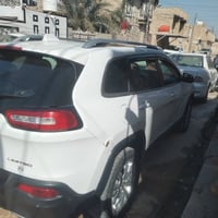 جيب بزون موديل ٢٠١٦ فول مواصفات مكينه 6 سلندر ٣٢٠٠ لمكينه صايرلي شهر م...
