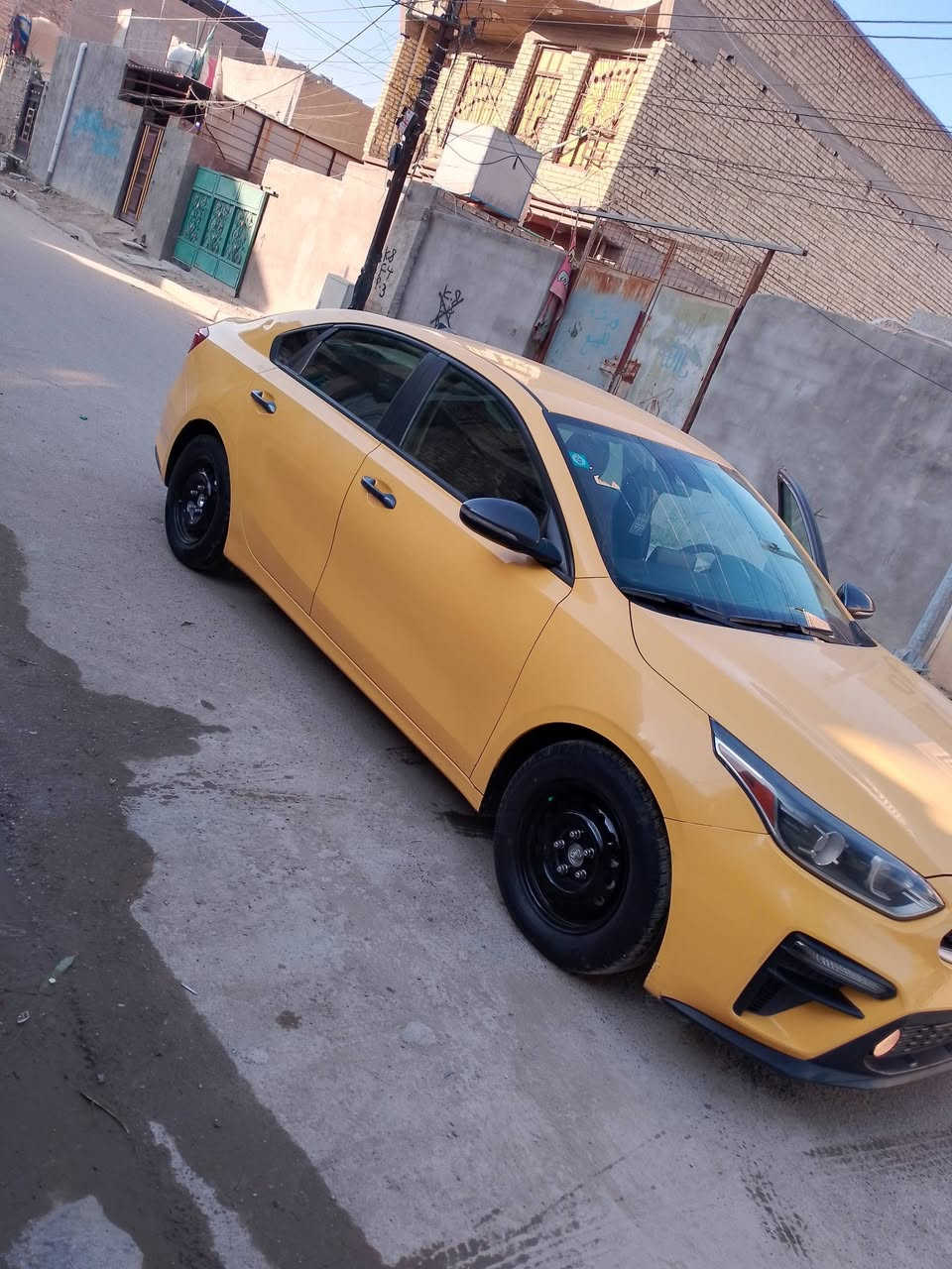 سلام عليكم فورتي وارد امريكا حادث.      طخه في صفحه السايق السعر 135
***********
