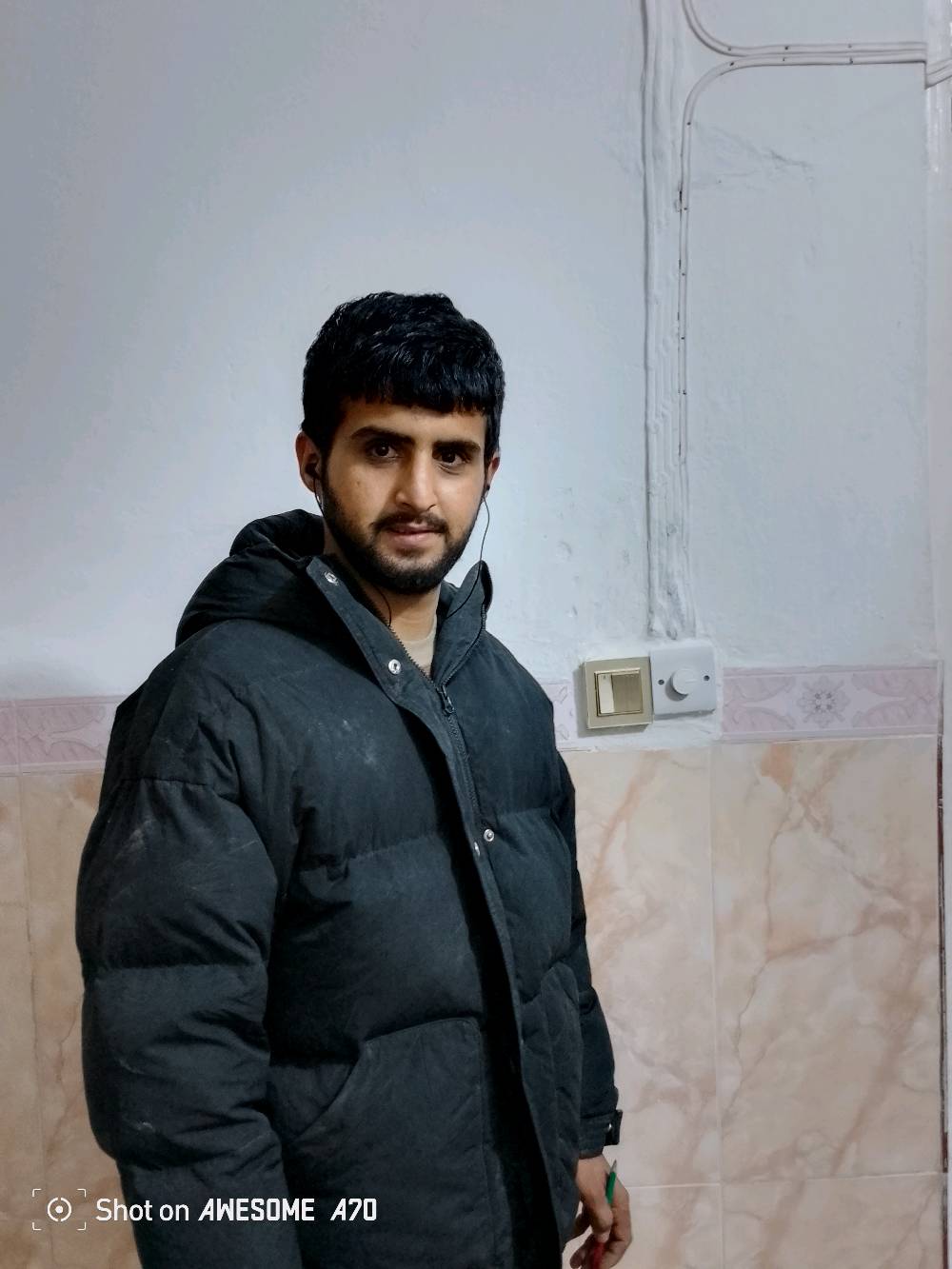 السلام عليكم انا فني كهرباء تاسيس دور سكنيه
بوري وسيمنز 
 وصيانه الاعطال الكهربائيه داخل المنازل

العنوان ميسان العماره 
