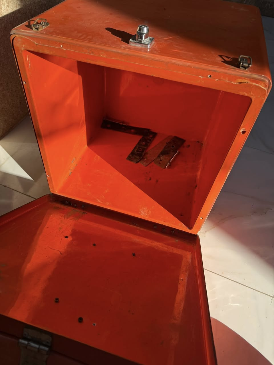 صندوك طلبات للبيع بي بطانه كامله وجديده سعره ١٢٥ وبي مجال قليل مكاني كربلاء


**إذا كنت صاحب هذا الإعلان وتريد حذفه لأي سبب، رجاءا أرسل رسالة إلى الدعم الفني**