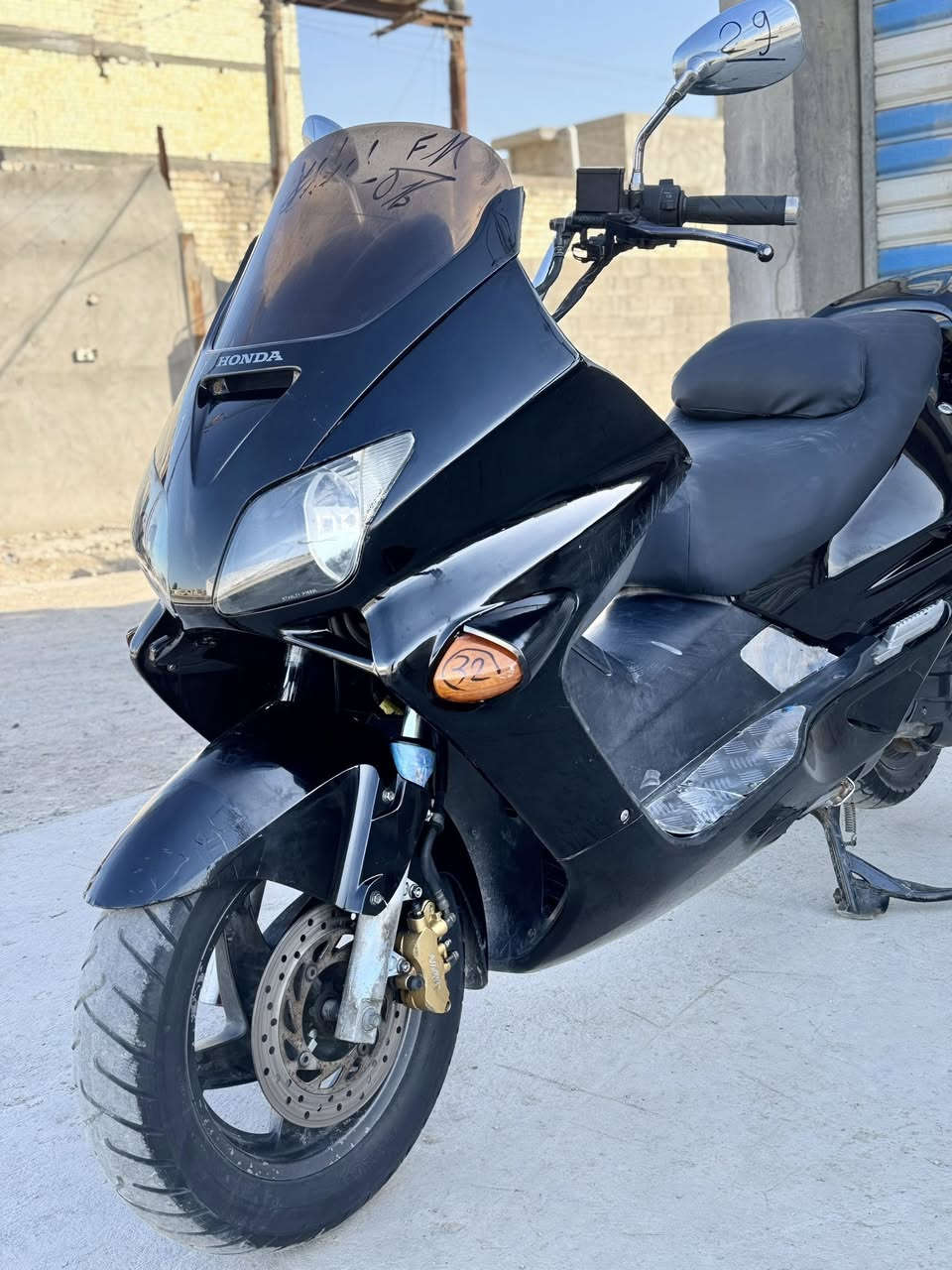 سلام عليكم فؤرزه سؤيج 06 MF لؤن أسود بلادي 👍برغي ممفتؤح بيهه مكينه ناعمه شلعه ؤمعدل فؤل كهربايات كلهه شغاله  اؤراق كامله و مانع انزلاق زوج امرايات نيكل كاعيات نيكل و زوج تايرات جديد حساس دراجه بدؤن اي نقص جاهزه كلهه سعرهه((850 )) دراجه انظف و احلى من لصور مال جنني مكانهه بغداد مدينة الصدر شراي اتصل علرقم 
***********
