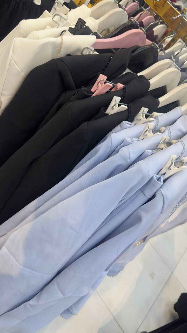 ووصل الجمال وترند الموسم😍❤️

طقم العيد تنورة  قطعتين خامة إيروبين إيطالي طول التنورة ١٠٠ 

الالوان كما معروض 🎨 ابيض سمائي اسود 

قياسات  من 38 _ 48 بغداد, العراق


**إذا كنت صاحب هذا الإعلان وتريد حذفه لأي سبب، رجاءا أرسل رسالة إلى الدعم الفني**