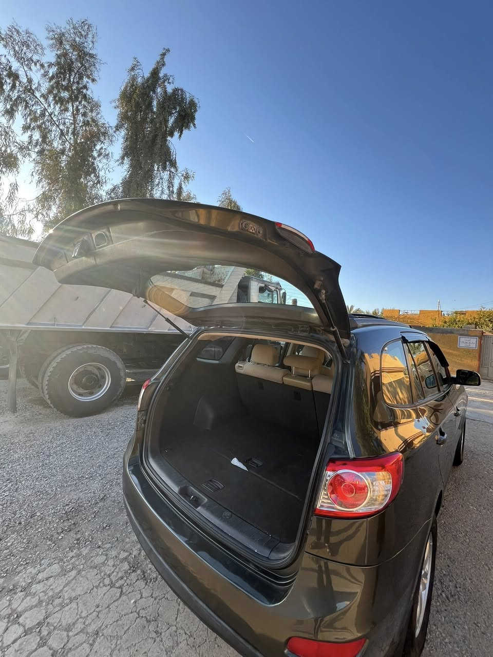 سلام عليكم
سنتافي موديل 2011رقم ديالى الماني مشروع وطني تحويل مابشر بسمي سنويه للغا 29هزه جديده فحص كله جديده 
السياره وارد أمريكي سياره كفاله كلين بيه فقط رش بل قماره اثر تكشير فقط سياره كفاله عامه 
السونار داخل المنشور ✅
السياره مكانيك كفاله عامه 
السياره كير محرك كفاله عامه 
حجم المحرك 2400شرط لا بخار ولا فتح 
السياره تبريد ثلج تخم تاير حداديه جديده السياره مال جناي و مصروف عليه اهواي السياره داخل عسلي تبريد قطعتين شاشه 
سياره ألف متصرف عليه عليه ادامه كامله السعر (128)وبيه مجال حك الجيه رقم صاحب ***********مكاني ديالى بعقوبه
