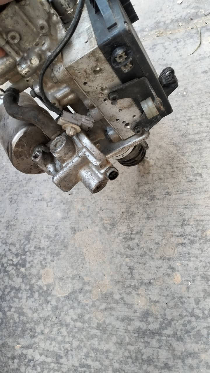 اي بي اس باجيرو 2010 نقص ماطور فقط قيم واخذ الاتصال على الرقم ***********
