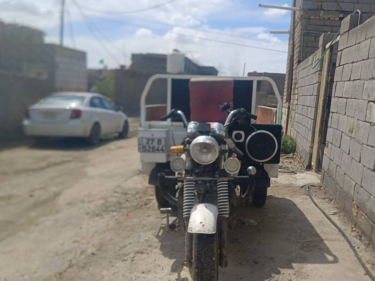 سلام عليكم ستوته مديل 16ارقم وسنويه بدي مال14ستونه  نكره سلف بس عوزها باتري سعرها مليونين مكاني ناصريه مركز قرب جامعات ذي قار موجد وتساب وخاص ***********
