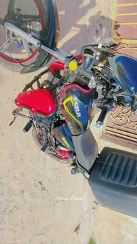 شباب شباب دراجه جديده موديل 25 اوراقها كامله دراجه ما متعوبه بعد جديده...