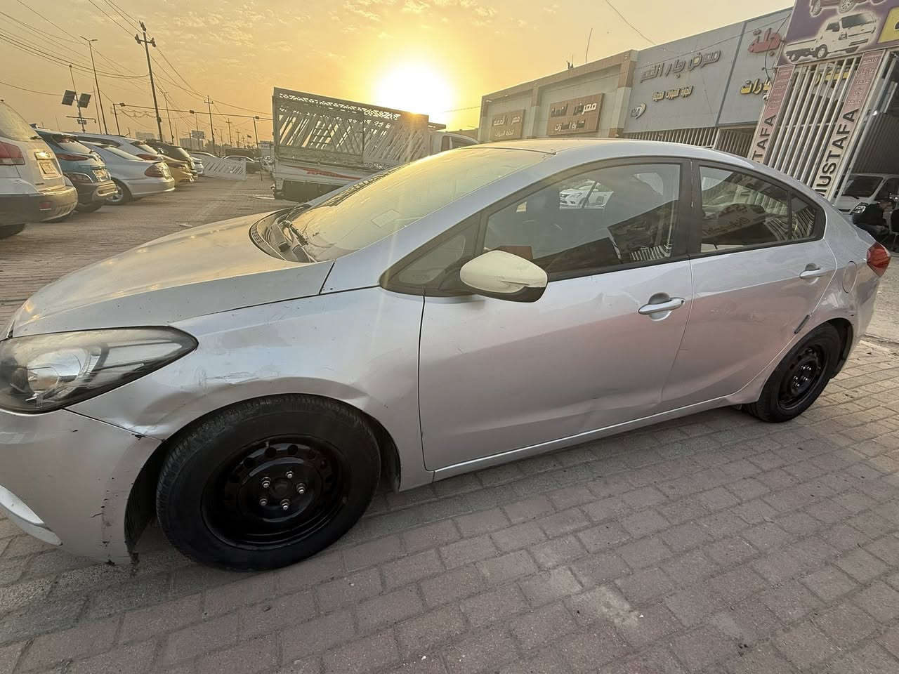 كيا فورتي 2016 وارد امريكي محرك دوش 1800
رقم بغداد 

محرك مبدل حاويه

مكانها بغداد 

مدينه الصدر

رقم تلفون ***********

السعر 98$
