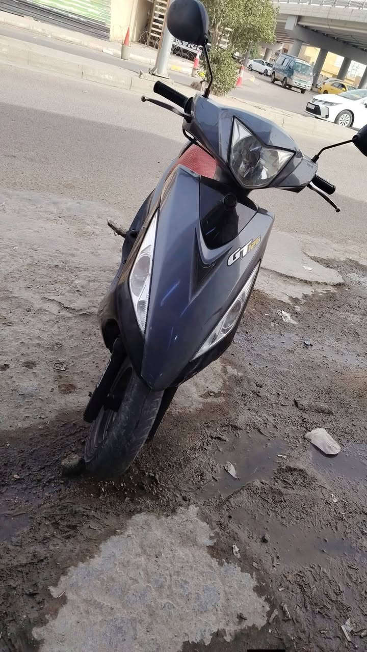 سلام عليكم دراجه لبيع او مراوس بشحن جبلي سايم ياباني دراجه نكره صلف دراجه كاعده ونضيفه نقص بس تريشه مال صفحه وحده دراجه مامفتوحه جيب وياك الف فيتر وتعال افحص دراجه فول السعر 600وبيه مجال متواجد عل فيس
***********
