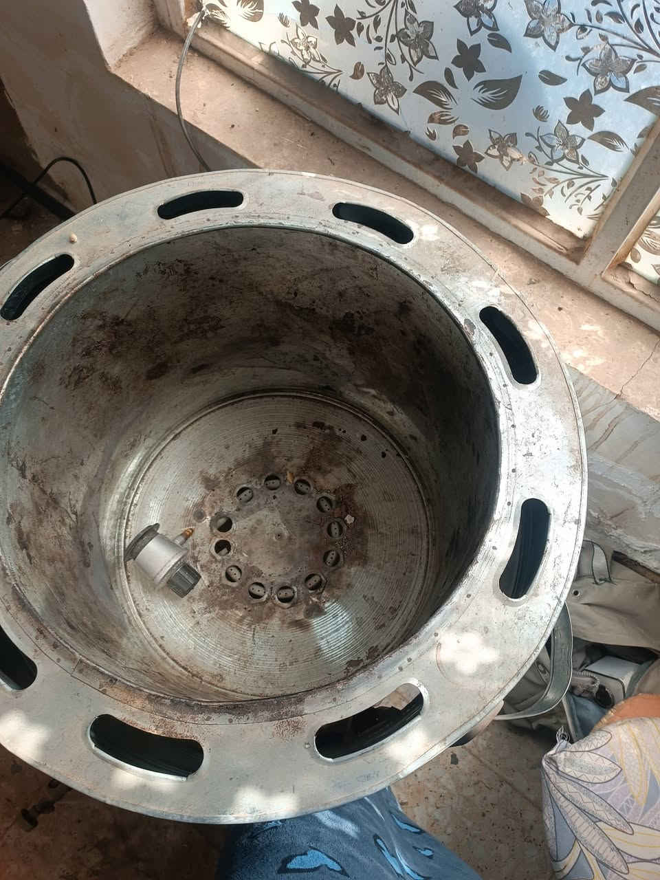 تنور غاز وتنور كهربائي اثنينهم شغالات السعر ٦٠اثنينهن


**إذا كنت صاحب هذا الإعلان وتريد حذفه لأي سبب، رجاءا أرسل رسالة إلى الدعم الفني**