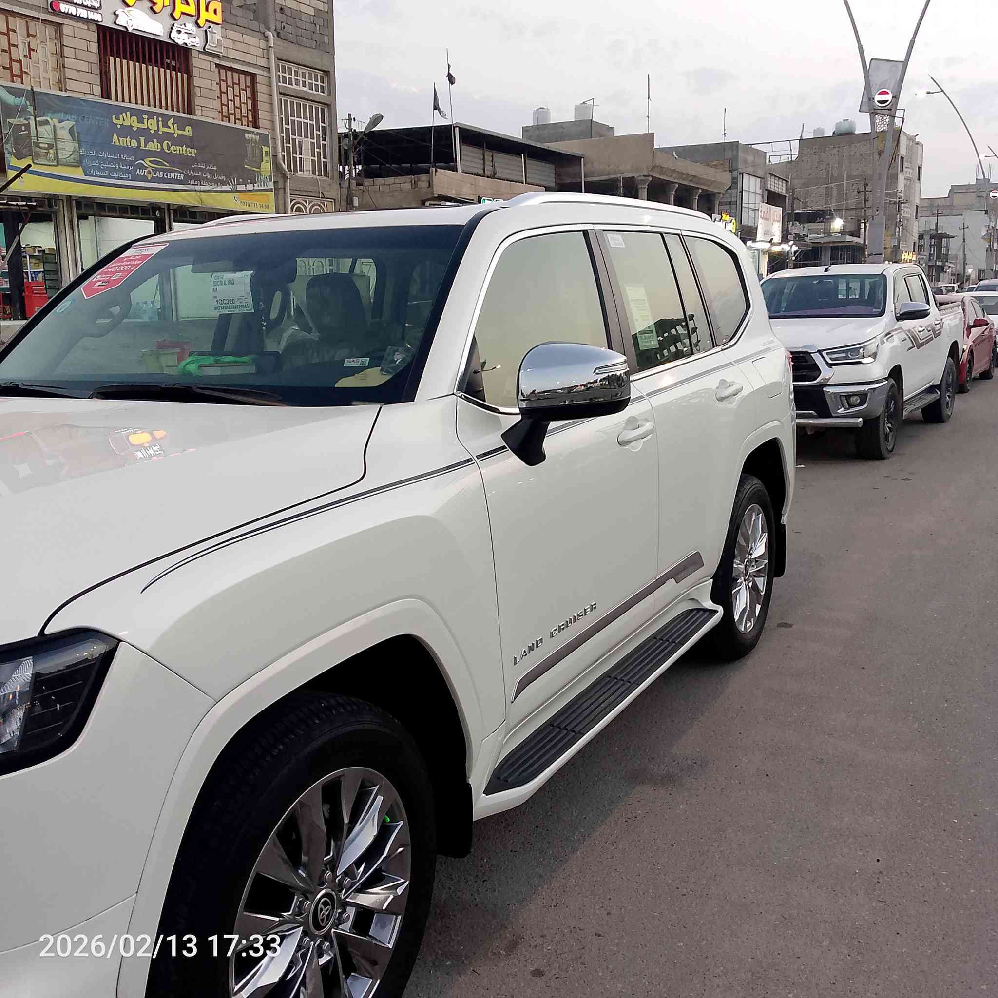 السلام عليكم الاندكروز ساز ام اضمان كفاله عامه فول مواصفات تنفس طبيعي جديد بمعنه الكلمه ماشيه 25الف رقم بغداد بسمي مامتواجد اسعر والستفسار على رقم ***********
