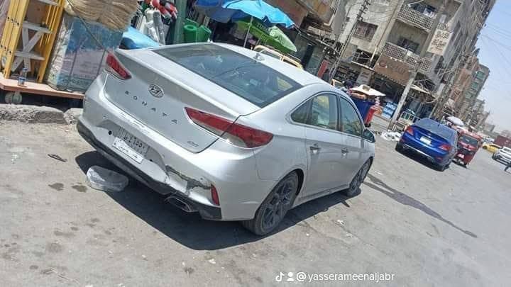 السلام عليكم
سوناتا ٢٠١٨ سبورت Hyundai Sonata 2018 Sport
محرك 2.0 Turbo
رقم بغداد بأسمي 
حادث صور موجوده 
فول مواصفات 
فتحة 
تشغيل بصمه بصمة ابواب
كشنات جلد أمامية كهرباء  ( تدفئة &تبريد )
سايد بريك بصمة
 ترحيب 
يدات نيكل 
دواسات نيكل 
كشنات ذاكره
نظام Auto hold
اربع وضعيات قيادة ( smart, eco, sport, comfort )
سستم صوت ( infinity ) 
قطعتين تبريد 
كاميرا دوارة 
حساس اطارات
حساسات خلفية 
بگ لايت لد 
مرايات جانبية قلاب بالرجوع
صندوق ذكي عند الاقتراب
تحكمات كاملة وشفتات ستيرن 
تدفئة ستيرن ستيرن حرف D
بردات خلفية 
شحن لاسلكي 
شاشة كبيرة نظام Gps  
نظام( قياس ضغط الاطارات tire pressure )
ويل ١٨ رياضي 

السعر 130 وبيها مجال بسيط
 للاستفسار الإتصال ***********
مكلف بالنشر خاص ماجاوب اتصل على الرقم
