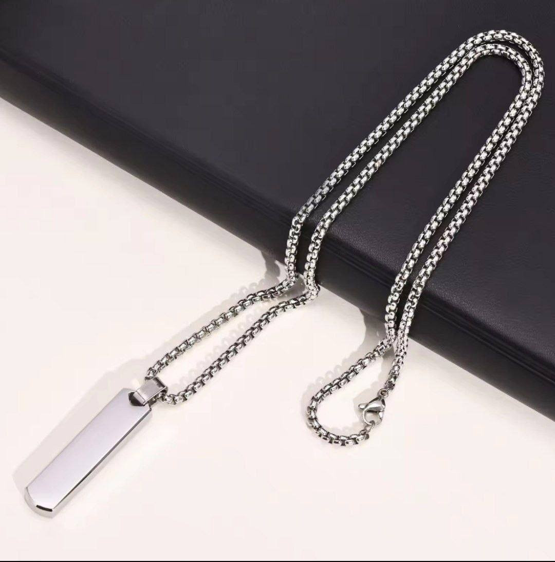 توفرت قلادة الفولاذ مزخرفة بتقنية الليزر للرجال💪

💪 متانة ودقة بطلاء ثابت بالفولاذ💪

✨من الفولاذ المقاوم للصدأ ✔️
✨كوالتي عالي جدآ 💯
✨غير قابل للصدآ ✔️
✨الأصلي بجودة وصناعة ايطالية 💯
✨ الألوان المتوفرة الأسود والفضي والذهبي💛🖤🩶

السعر 7 الاف 

🚘يوجد خدمة توصيل لجميع محافظات العراق ٤ الاف🚘


**إذا كنت صاحب هذا الإعلان وتريد حذفه لأي سبب، رجاءا أرسل رسالة إلى الدعم الفني**