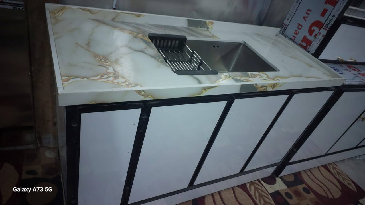 اغراض مستعمله نضيفه المكان بصره الاستفسار ع الخاص او الرقم***********
