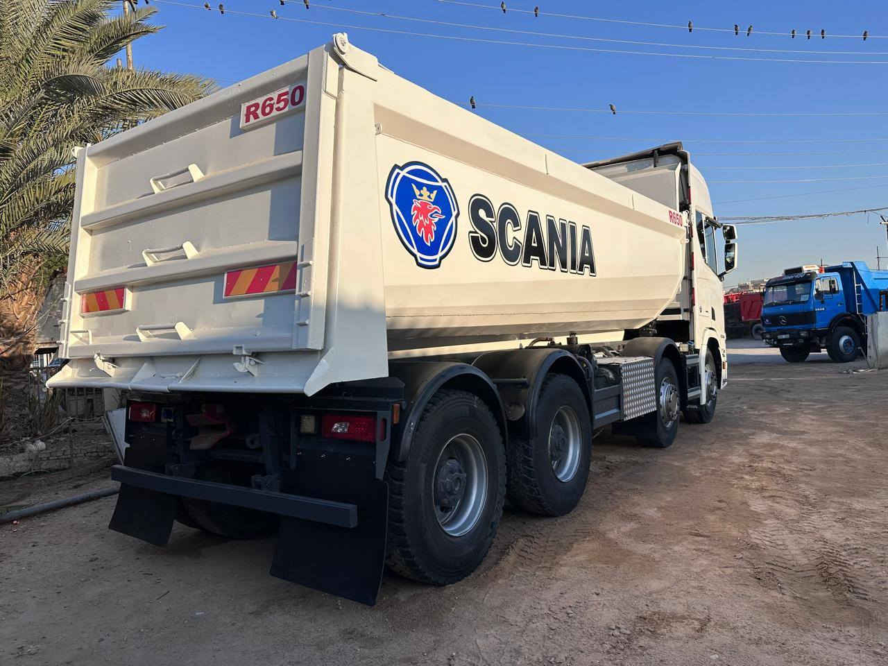 اللهم صلي على محمد وآل محمد 

للبيع سكانيه موديل 2019 الشهر 7 
عقرب قلاب بلادي مكفوله كفاله عامه من الصبغ قماره و شاصي بدون صبغ 
 مكينه V8 انجكتر حجم 650
السياره كلها ع البلاد نظيفه جداا 
منفيس دخول جديد بموديلها داخله عليها مقطوره تسجل كبل قاطره ومقطوره 

السعر 825$ ثمانيه و ربع 
العنوان النجف 
لستفسار الاتصال ***********
