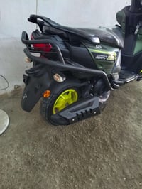 دواجه zr للبيع مديل 2024 ماشيه 600 كيلو يعني اقل ال 1000 دراجه كلش جدي...