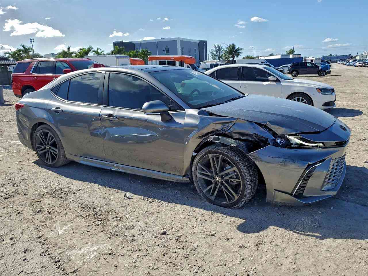 TOYOTA CAMRY HYBRID XSE 2025
تيوتا سينا  اكس ال اي 2025 

المواصفات : XSE 

الحادث : موضح بالصور 

تعمل و تسير 
ماشيه : 10.792  مايل 
محرك 4 سلندر2500 هايبرد 

تاريخ المزاد الاثنين 2026/2/23

السعر  يحدده المزاد 

شحن الى اربيل عن طريق دبي او مرسين وشحن الى العقبه 

شركة الدرة مكتب الدرة 5 للمزادات الامريكة و الكندية فرع الانبار الرمادي 

للتواصل 
*********** 
***********
عمر الكربولي
