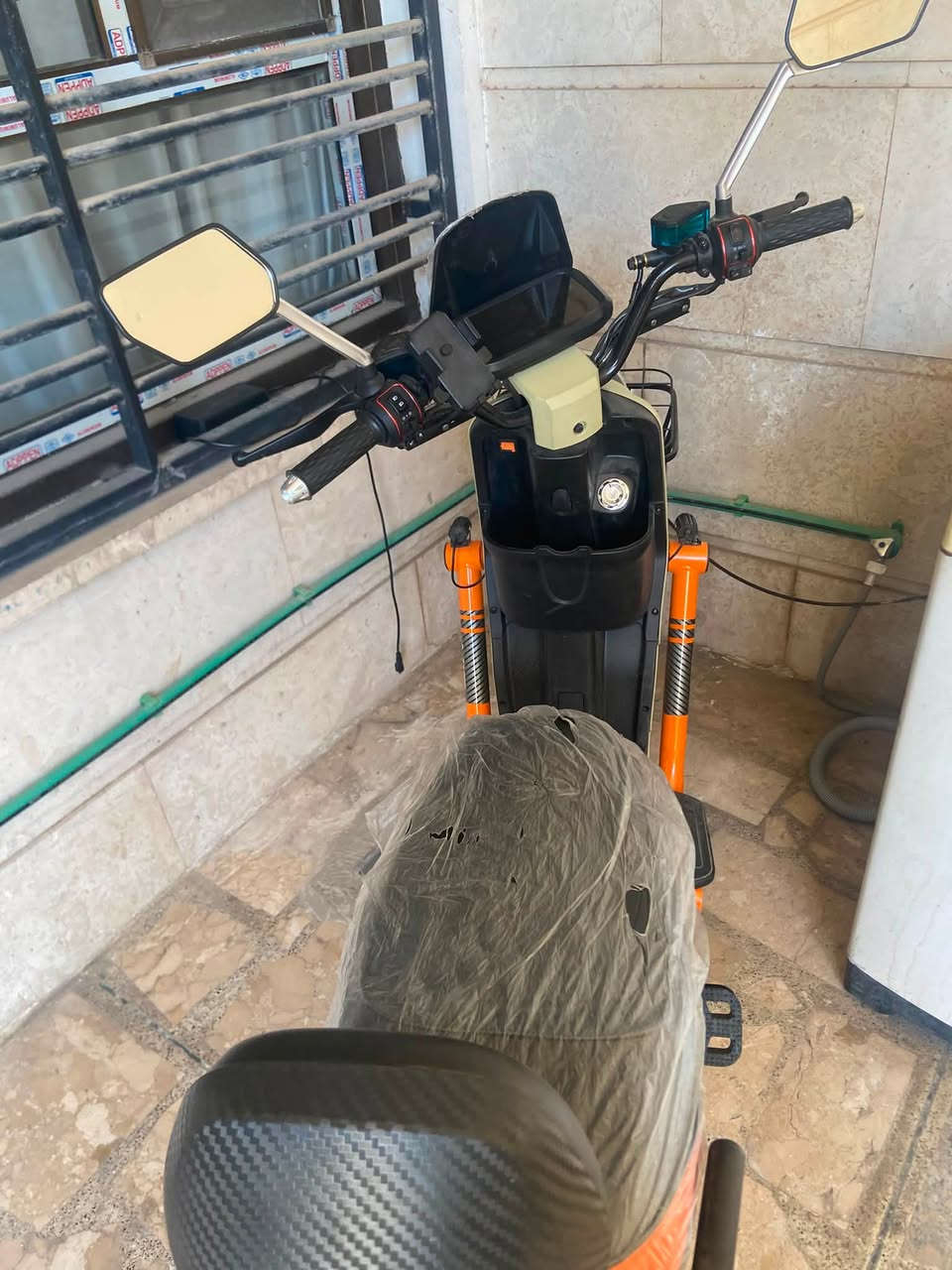 السلام عليكم جديد دراجه نوه HIS R9 pro شحن ملف 2000 خمس بطاريات حجم كبير 
32امبير  استعمال ثلاث أسابيع  سبب البيع السفر  والعلاج 
السعر590 ماشيه 200 اثنين ملحقات كنترول 2 مفاتيح 2 كارت 2 مكفول  98‎%‎
بغداد الرصافة نادي التركمان ***********
