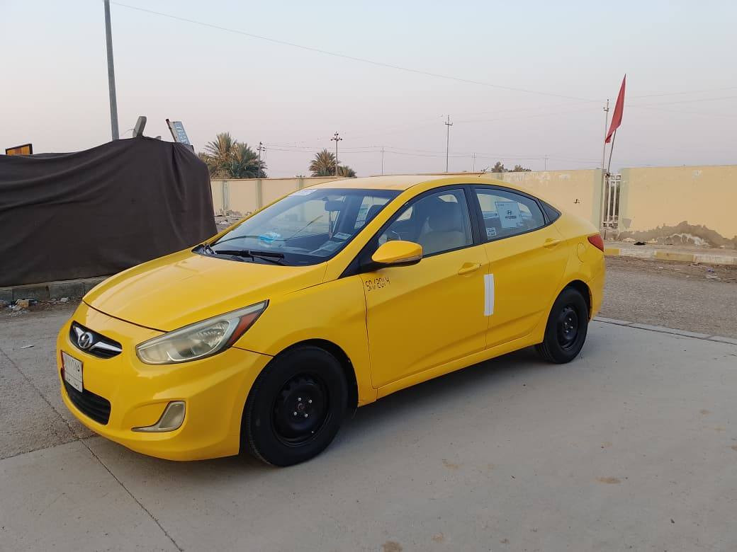 السلام عليكم اكسنت موديل 2014 وارد امريكي كلين بدون ضرر كلها ليبل واحد لا ضربه ولا تبديل رقم واسط بأسمنه تحويل مباشر سنوية للـ28 مصفرة هيئة وغرامات محرك 1600 دوش محرك وكير مكفولات تخم تاير جديد حدادية امامي وخلفي جديد باتري جديد شاشة كامره خلفيه تحكمات ستيرن حساسات اشاير بالمري السعر 79 للأستفسار اكثر (***********) عنواني واسط
