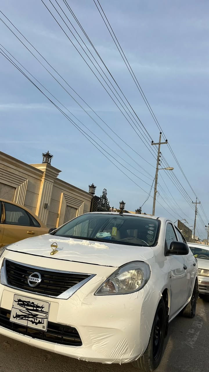 السلام عليكم نيسان صني ٢٠١٥ أدوات سيارة عليها مكينه جيس مجاول او نوزلات او بلكلت او عبوه كامله جديده ادامه كامله سياره خير من لله مال جناي كصه جنطه مكانهاالبصره السعر ٤٥ او بيها مجال قليل ***********
