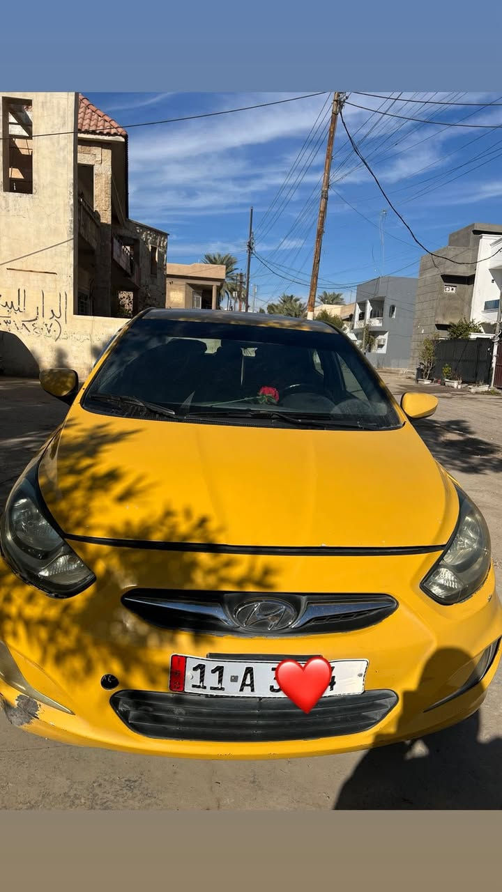 سلام عليكم اكسنت 2012وارد أمريكي باسمي تحويل مباشر صوره ضربته سياره مابيه نقص مرتبه ماشيه 200الف  رقم *********** العنوان الغزاليه السعر 81بيه مجال إذا اكو مراوس.  
النتره 2017او 2016 فرق بسيط  غير متواجد عل فيس
