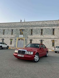 مارسدس دب 300 موديل92  رقم دولي وسنوية جديد 2029  محرك بطه VVT شرط دوا...