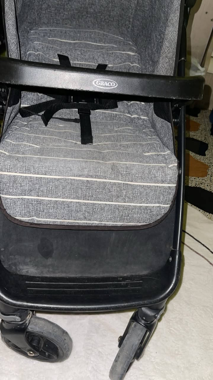 ‏سلام عليكم عربانة كويتي باله والسعر يكون 75


**إذا كنت صاحب هذا الإعلان وتريد حذفه لأي سبب، رجاءا أرسل رسالة إلى الدعم الفني**