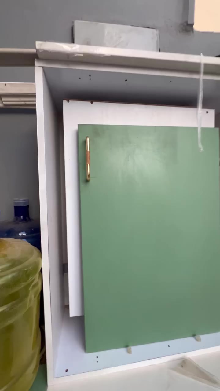 طباخ 150 مستخدم 6 اشهر
ثلاجه  300 الف
مكيف 150 الف
ملحق كاونتر اج دي اف 200 الف 4 متر ونص إلى 5


**إذا كنت صاحب هذا الإعلان وتريد حذفه لأي سبب، رجاءا أرسل رسالة إلى الدعم الفني**