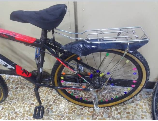 السلام عليكم
بايسكل  للبيع 
حجم 26
اصطاب خلفي ✅
اصطاب امامي ✅
دبل ✅
كير خلفي ✅ 
السعر 60 وبي مجال  
مكاني موصل ايسر حي الشيماء

 رقمي وتساب ***********
.
