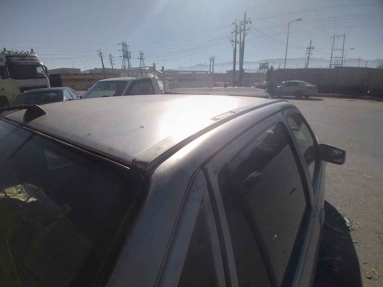 بۆ فرۆشتن 
ئەم ئۆپلە بۆ فرۆشتن گیرو مەکینەی بی عەیبە 
مەکینە 16یە لایتو فلچەو تەجیلی یش ئەکات 
سەنەوەی ئەسلی بلاستیکی جنوبی لەگەلە 
تەقەو رەقەی نیە سهرفو دوکەلو بوغاری نیە 
سعری 12 گەلا کمیک معالە لە سلیمانیە 
ژم/***********
