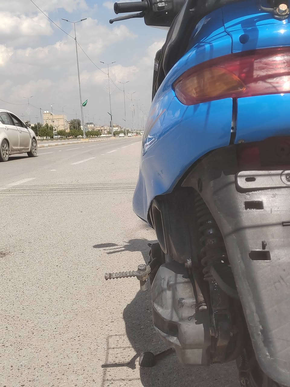 سللم عليكم دراجة نوعه فراشة
للبيع السعر 500الف المكان كربلاء حي العامل ***********
