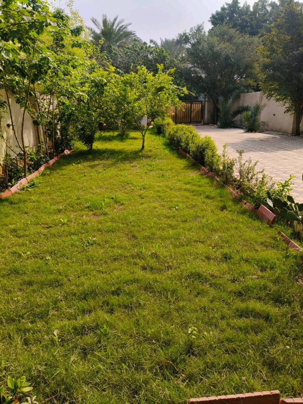 متى توفر مزرعه على ضفاف نهر دجله في الزعفرانيه تحتوي على فيلا وايضا تحتوي على العاب للاطفال ومسبح للكبار والاطفال وحدائق مطل على نهر دجلة ✅ 


و بليادر 🎱🎱

للحجز و الاستفسار 
تتوفر مزرعه 
نظام شفت الصباحي و المسائي

***********