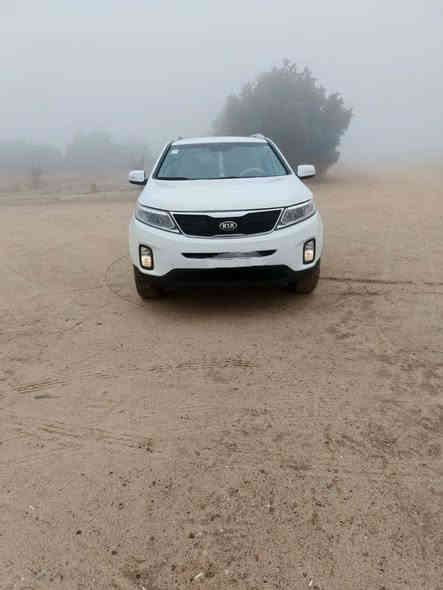 سياره سورنتو للبيع موديل 14 خليجي سياره جاهزه من كل شيء مكان بصره خور الزبير السعر 150 رقم الهاتف ***********
