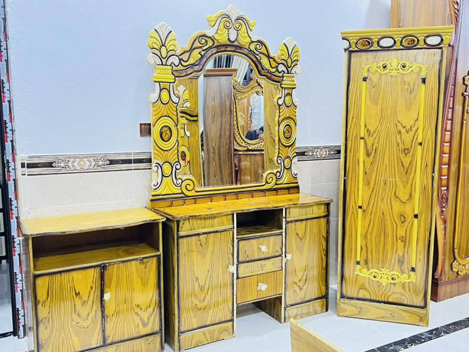 سلام عليكم يوجد غرفه نوم مستخدمه للبيع  العنوان الرمانه الاستفسار***********
