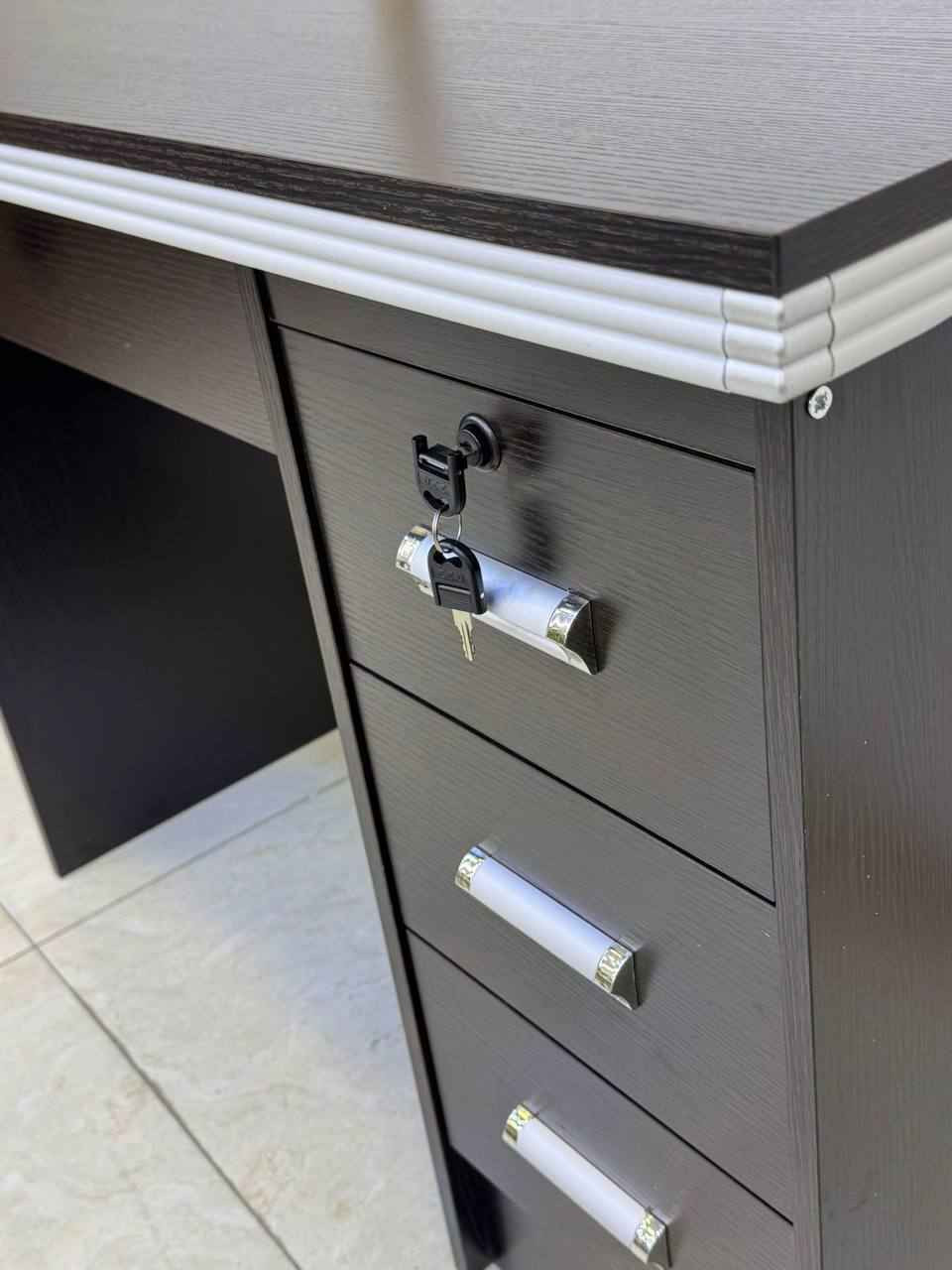 140 عرض70 عمق76 ارتفاع 

120عرض 60عمق 76ارتفاع 

100عرض 50عمق 76ارتفاع 

80عرض 50عمق 76ارتفاع


**إذا كنت صاحب هذا الإعلان وتريد حذفه لأي سبب، رجاءا أرسل رسالة إلى الدعم الفني**