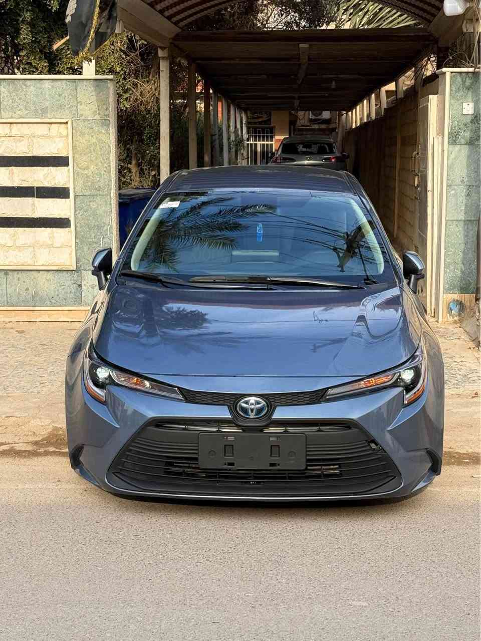 السلام عليك 
LE 2024 كورلا
قطعتين صبغ جاملغ و بنيد بدون شواصي 
بس لغد جهة اليمنه ما واصل القاعدة الدبل  راديتراتها بلاديه غاز تبريد البلادي مالتها 
الموصفات 
رادار امامي 
تثبيت مسار 
تبريد شاشه 
سايد بريك كهرباء 
اوتو هولد 
كشنات لونين 
مكينه 2000 
المسافه المقطوعه 19 ألف مايل 
بدون رقم حره تترقم جميع المحافظات 
السعر 145 و بيها مجال بسيط 
رقمي *********** Colombo, Sri Lanka
