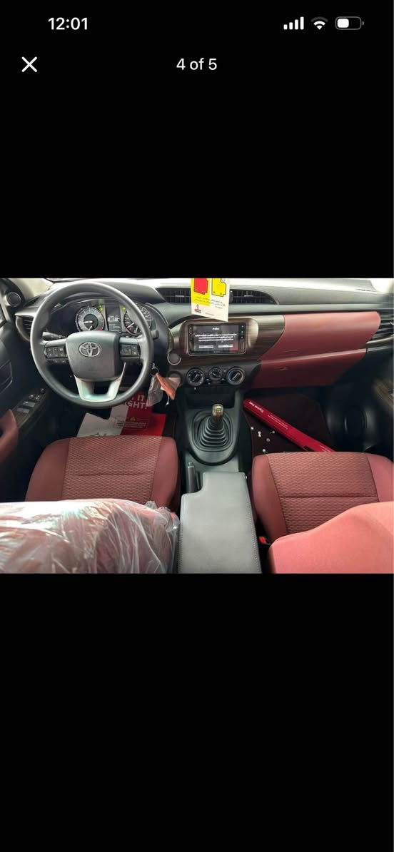 تۆیۆتا هایلۆکس ٢٠٢٥ گێڕ عادی سفری جیهان دەرەجە یەک
٤٧٠٠٠کم ڕۆشتوە
سعری ٢٤٨ مجالێکی زۆر کەم سعری فرۆشتن
تەنیا دەرگای بۆدی پشتەوە قۆپێکی بچوکی هەیە شایانی باس نیە هیچیتری نیە هەمو شتێکی بەشەرت 
***********
*********** السليمانية, العراق
