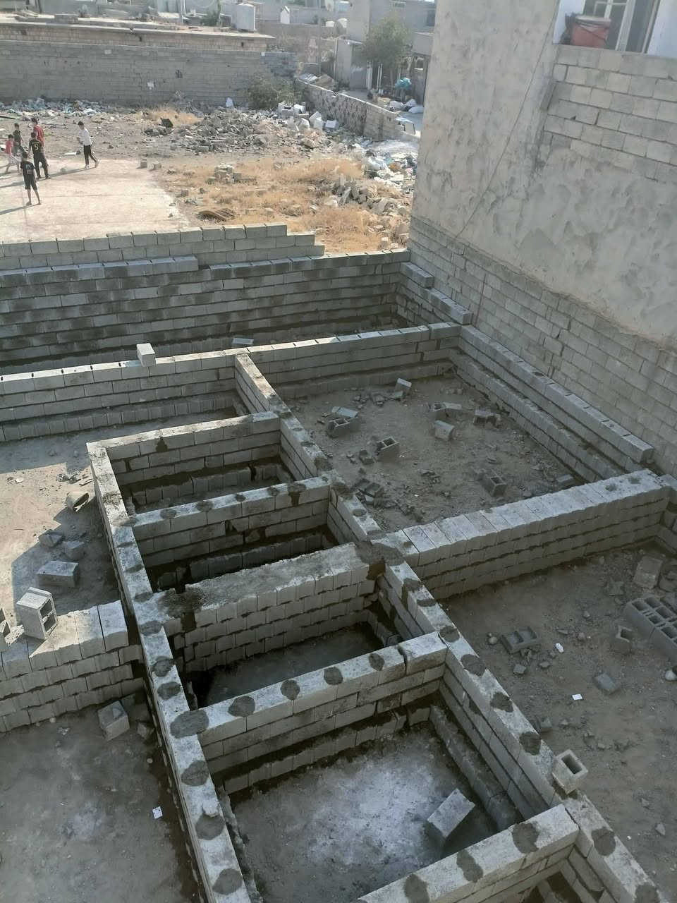 اصطه بناء متفرغ حاليا شغل هندسي انجاز سريع وزن صونده ***********
