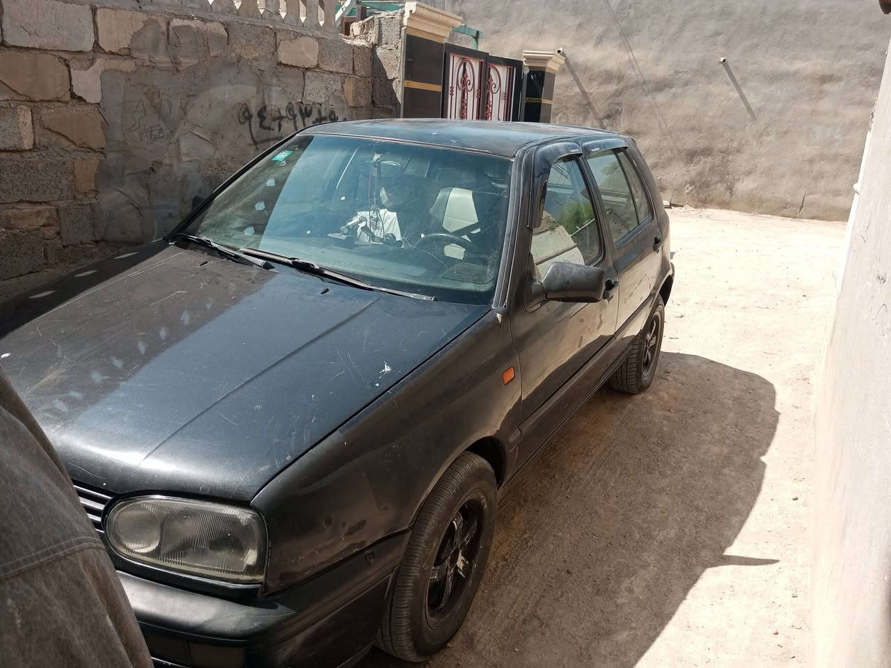 سلام عليكم كولف 94 محرك كير جيد جدا تبريد وكف فجه ما اعرف شبي صدر جديد بسمي محرك الفين سعر 40وبيها مجال مكان ابو غريب ***********
