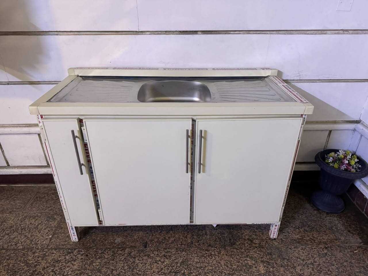 سنك للبيع جديد ١٦٠ المكان الكاظميه


**إذا كنت صاحب هذا الإعلان وتريد حذفه لأي سبب، رجاءا أرسل رسالة إلى الدعم الفني**