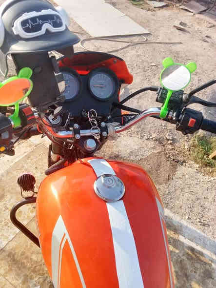 سلام عليكم عندي دراجه دايون  البيع موديل 2023
وراق صولي مكفوله كفاله عامه سعر 1800 رقم تليفون ***********
