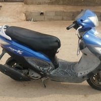 دراجه كامكو V2 كلشي بيه بلادي ما مفتوحه نضيفة السعر 750 07728653625