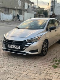 فيرسا • ماشي ١٦ الف • بدون صبغ