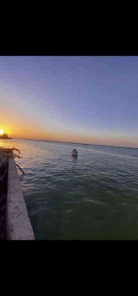 شاليه للبيع – على شط العرب مباشرة

شاليه مميز للبيع بمساحة 2000 متر، طابو ملك صرف سهم مع تحويل مباشر باسم المشتري.

الموقع: البصرة – أبي الخصيب
المميزات:

إطلالة مباشرة على شط العرب

موقع هادئ ومناسب للاستجمام

أوراق رسمية جاهزة للتحويل

للاستفسار يرجى الاتصال على الرقم:  *********** البصرة
