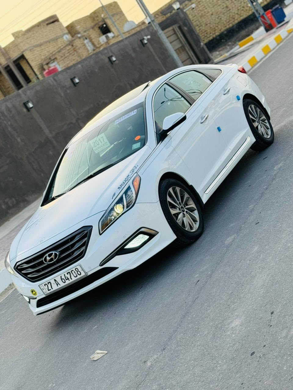 سلام عليكم سوناتا وارد امريكي موديل 2017 حره تحويل مشروع وطني رقم دولي بيه قبق جنطه فول واحد ع واحد فتحه بصمه كشن كهرباي بصمت باب لايت زنون حاجب ع لايت لادار مانع انزلاق كلش هواي بيه موصفات جاهز لاخير حداديه تخم تاير تبريد ثلج مكان السياره الناصريه مركز السعر 133 وبيه مجال ع ***********
