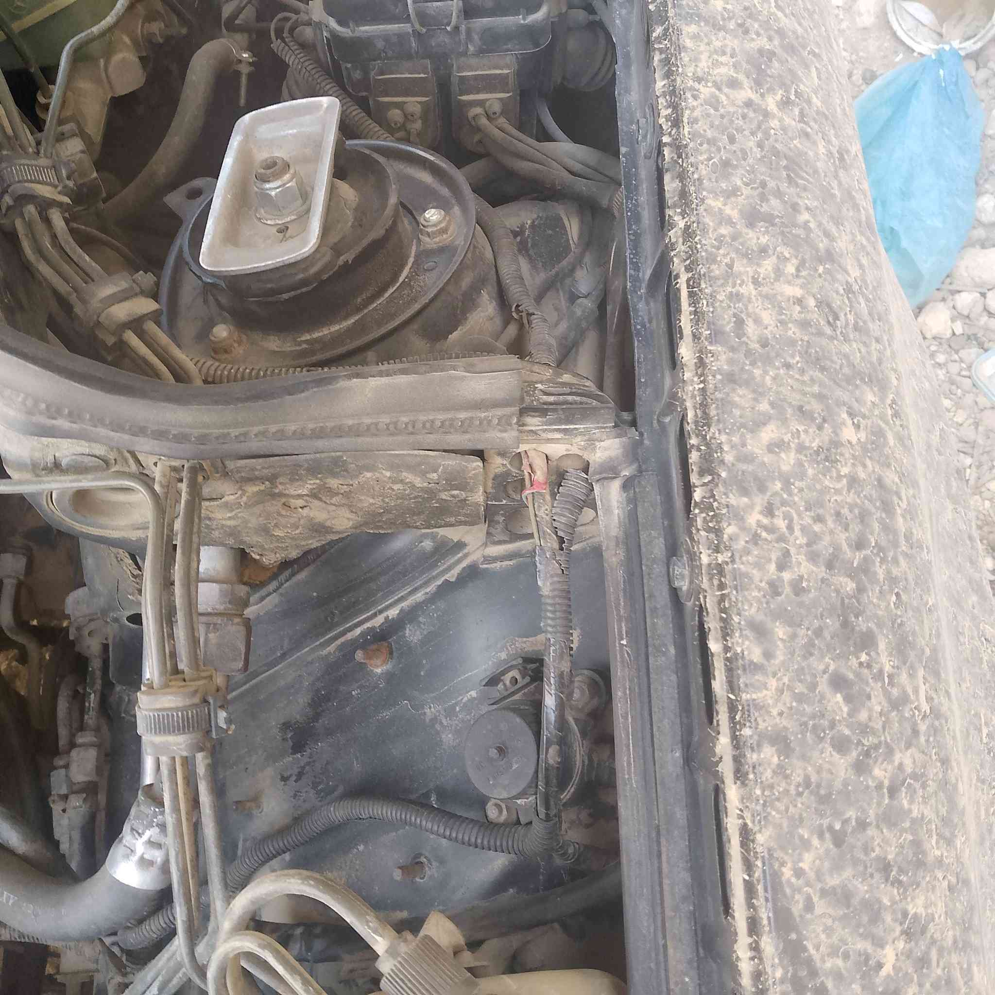 سلام عليكم سياره مارسديس دب موديل 89 سياره بسمي رقمه بغداد نكليزي السياره مكفوله كفاله عامه ماعده الصبغ جماليه مكاني ناصريه مركز 
السعر 80وبيه مجال ***********
                             ***********
