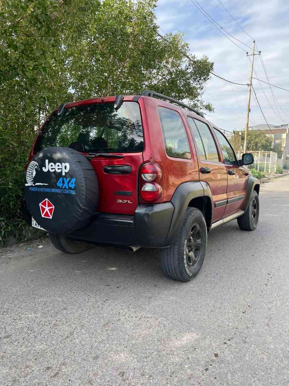 السلام عليكم جيب لبرتي مكفوله موديل 2006 محرك ٣٧٠٠ وارد امريكي طربتهه بس بخشم البنيد سونرهه موجود بل الصور السياره مكفوله من كلشي تبريد ثلج السعر 79 $ بيهه مجال بسيط غير متواجد بل الفيس مكاني بغداد ***********
