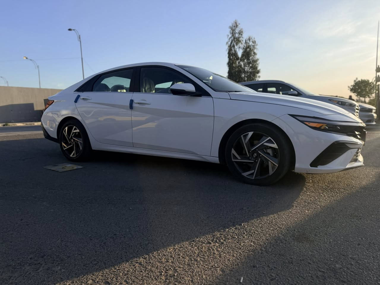 النترا2024 هايبرد فول مواصفات
مواصفات LIMTED
فقط بنبدأ مبدل 
للاستفسار*********** بغداد بلديات
