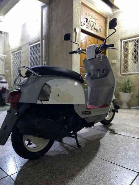 مكينه بلاديه 49 مامفتوحه سلف كابريتر بلادي 

كفرات بلادي ختم واحد دراجه كفاله عامه من كلشي 

جيب وياك الف فيتر دراجه مصارله هواي من نزلته من رمبه

شلعه معدل شك الكاع كهربائيات كله شغاله مابيه نقص برغي

(سعر 950 مكاني سويب البياع ) ***********بي واتساب
