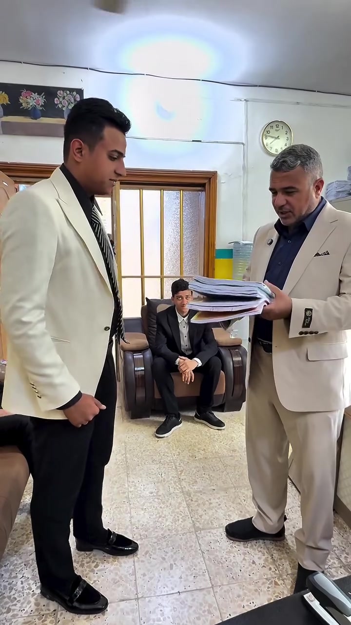 وسط فرحة الطلبة بالعام الدراسي الجديد واستلام الملازم الدراسية

شهدت ثانوية الكوثر الاهلية النموذجية للبنين توافد طلبتنا الأعزاء لاستلام الملازم الدراسية للصف السادس العلمي 
موعدنا معكم ٦/١
بداية الرحلة لأبطال السادس العلمي 
ثانوية الكوثر الاهلية النموذجية للبنين 🎓
نجاحُكَ مضمونٌ معنا ١٠٠%
((اختيارك لنا ♥️نجاحك معنا)) 
🌹الموقع:
النجف الأشرف / حي السعد / شارع جامع ابن كمّونة / مقابل القنصلية الإيرانية سابقاً / مجاور مكاتب السياحة والسفر.
📞 للاستفسار:
ممثل الهيئة التأسيسية: ***********
الحسابات 
***********📍
